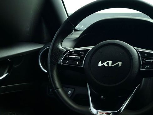 Certified 2024 Kia Forte GT-Line image 12