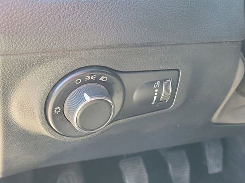 Used 2019 Jeep Compass Sport w/ Tech Group image 27