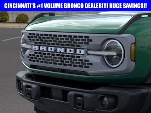 New 2025 Ford Bronco Badlands AWD/4WD image 19