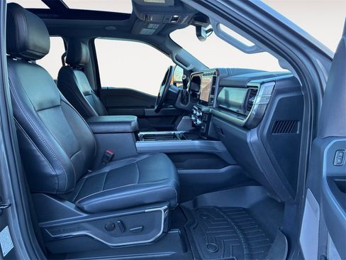 Used 2024 Ford F350 Lariat w/ Lariat Ultimate Package image 15
