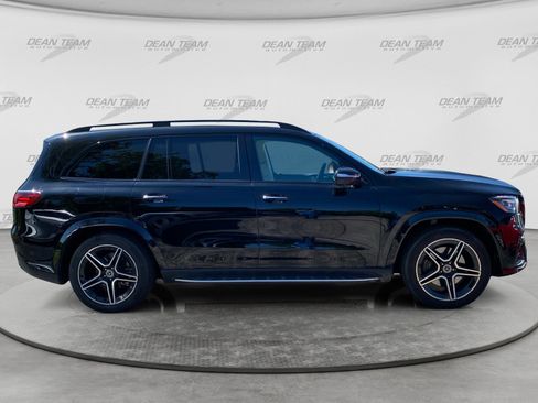 Used 2025 Mercedes-Benz GLS 450 4MATIC w/ AMG Line Exterior image 8