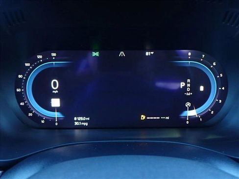 Used 2022 Volvo XC60 B5 Momentum image 26