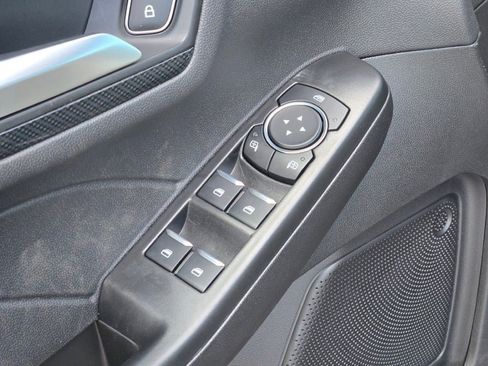 New 2026 Ford Escape ST-Line w/ Cold Weather Package image 19