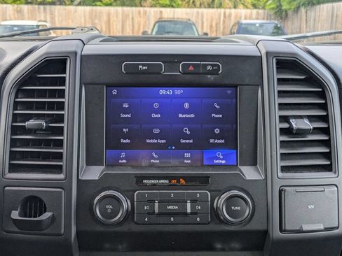 Used 2020 Ford F150 XL w/ Equipment Group 101A Mid RWD image 18