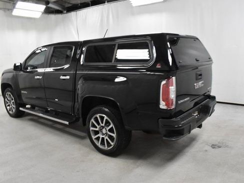 Used 2018 GMC Canyon Denali image 7