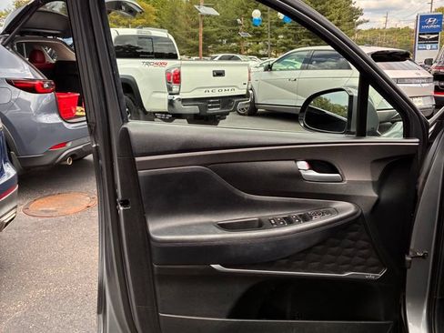 Used 2019 Hyundai Santa Fe SEL FWD image 30