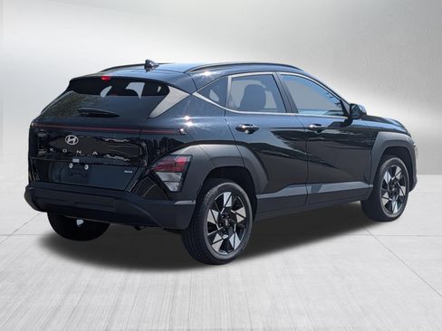 Used 2024 Hyundai Kona SEL AWD/4WD image 7