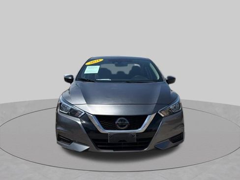 Used 2021 Nissan Versa S FWD image 2