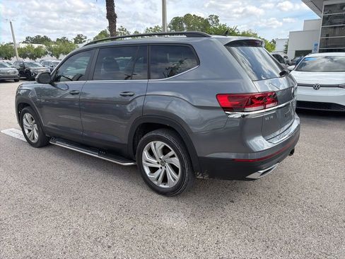 Certified 2023 Volkswagen Atlas SE w/ Panoramic Sunroof Package image 9