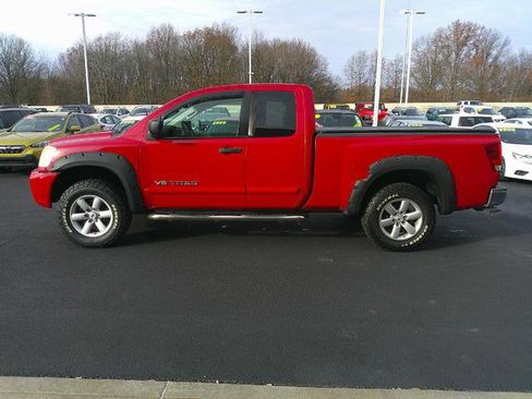 Used 2012 Nissan Titan SV w/ SV Value Truck Pkg image 3