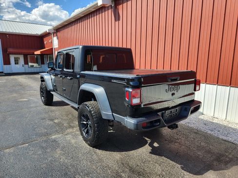 Used 2020 Jeep Gladiator Sport w/ Quick Order Package 24S image 8