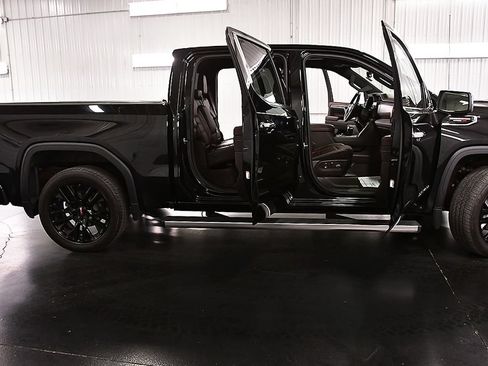 Used 2024 GMC Sierra 1500 Denali w/ Denali Reserve Package AWD/4WD image 32