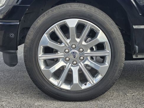 Used 2021 Ford F150 Limited image 10