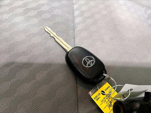 Used 2022 Toyota Tacoma SR5 image 19