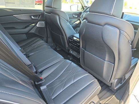 New 2026 Acura MDX w/Advance Package AWD/4WD image 11