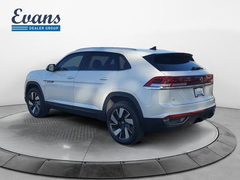 New 2026 Volkswagen Atlas Cross Sport SE image 4