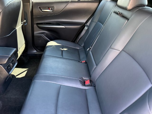 Used 2023 Toyota Venza XLE AWD/4WD image 22