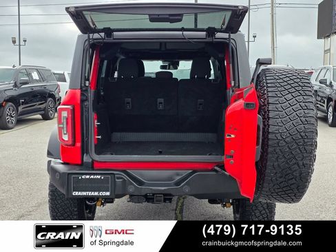 Used 2022 Ford Bronco Wildtrak AWD/4WD image 7