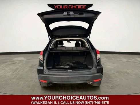 Used 2019 Honda HR-V LX image 14