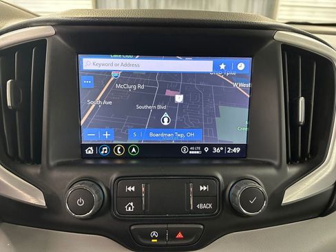 Certified 2022 GMC Terrain SLT w/ Infotainment Package II image 14