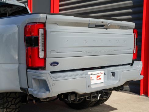 Used 2026 Ford F450 Platinum w/ Platinum Plus Package image 10