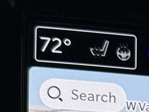 New 2026 Chrysler Pacifica Pinnacle image 40