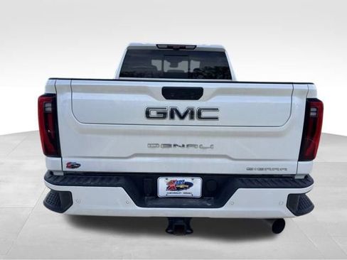 Certified 2024 GMC Sierra 3500 Denali Ultimate AWD/4WD image 4