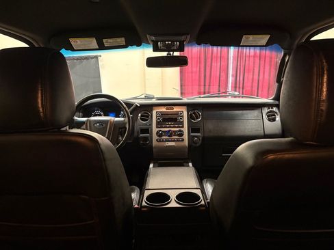 Used 2016 Ford Expedition XL RWD image 33