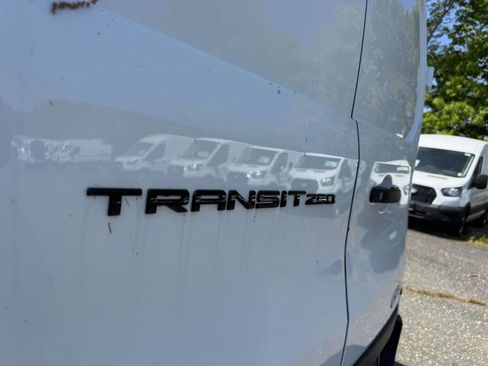 New 2026 Ford Transit 250 Low Roof w/ Load Area Protection Package RWD image 7