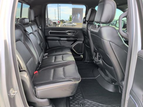 Used 2019 RAM 1500 Laramie w/ Sport Appearance Package AWD/4WD image 13