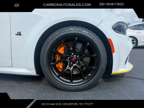 Used 2022 Dodge Charger Scat Pack RWD image 30