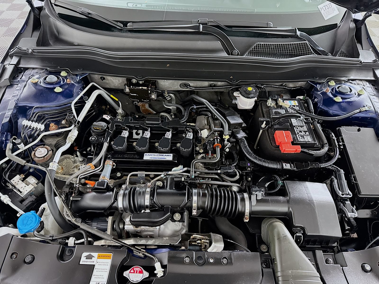 Used 2018 Honda Accord EX image 10