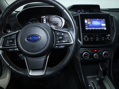 Used 2022 Subaru Crosstrek 2.0i Premium w/ Moonroof Package image 29