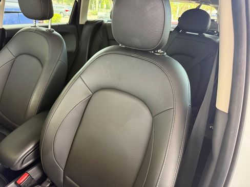 Used 2019 MINI Cooper Countryman FWD image 17