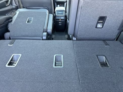 New 2026 Subaru Ascent Limited image 16