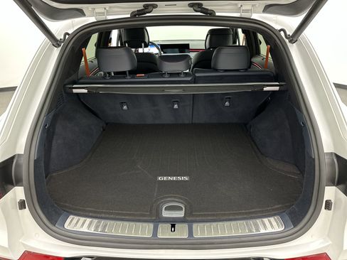 Certified 2026 Genesis GV70 3.5T Sport Prestige image 24