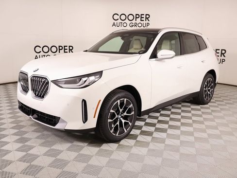 New 2026 BMW X3 xDrive30 w/ Premium Package image 9