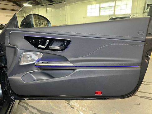 New 2025 Mercedes-Benz CLE 300 4MATIC Cabriolet image 10