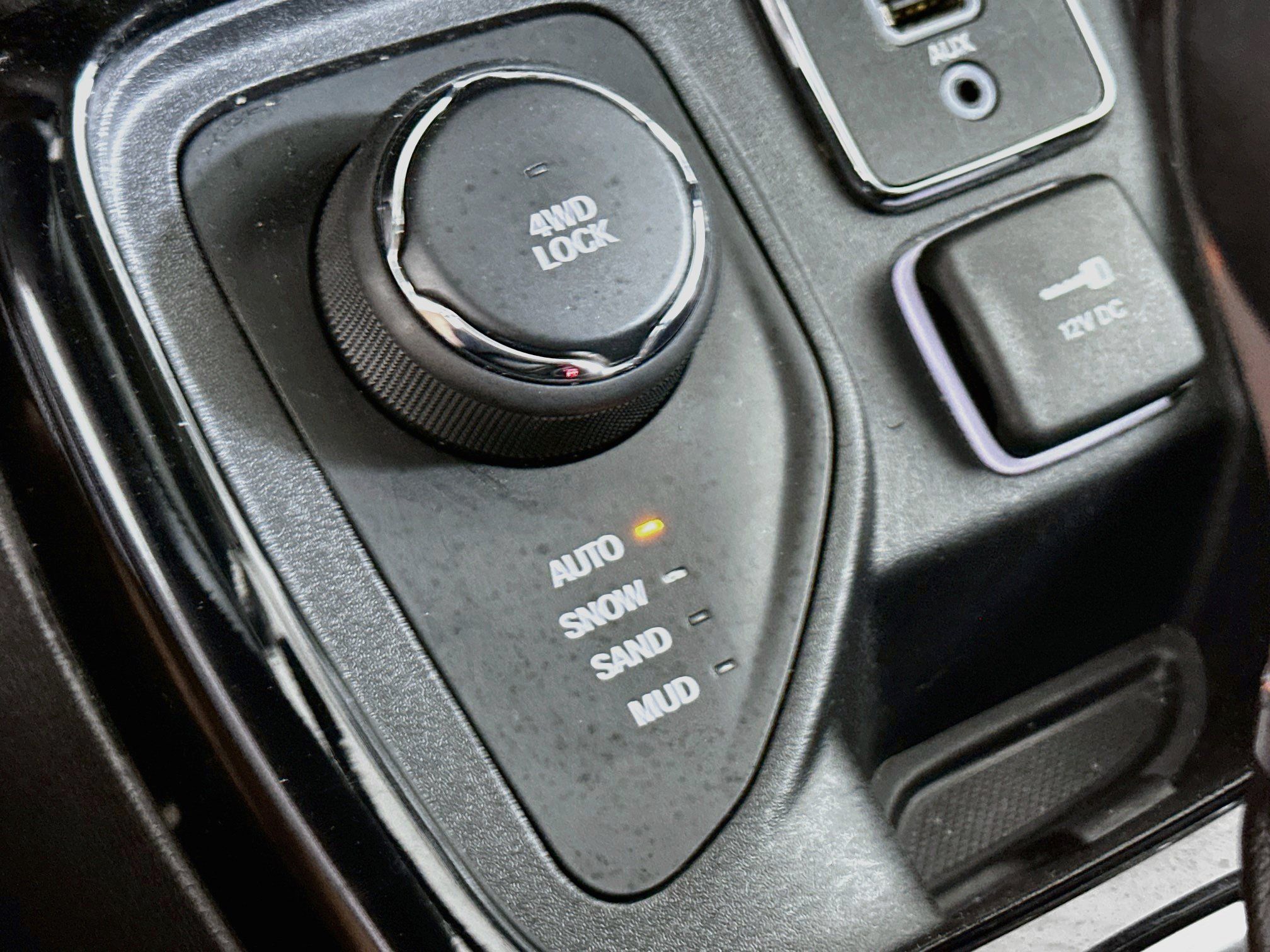 Used 2018 Jeep Compass Limited AWD/4WD image 25