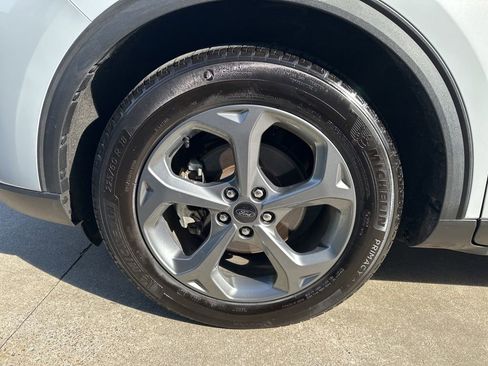 Used 2025 Ford Escape ST-Line FWD image 7