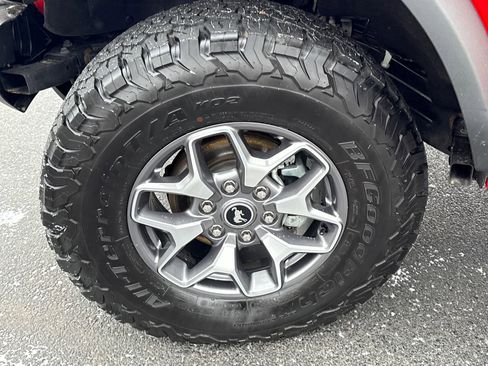 Used 2022 Ford Bronco Badlands image 12