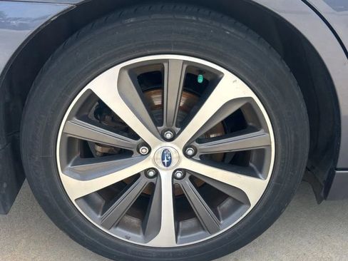 Used 2017 Subaru Legacy 2.5i Limited AWD/4WD image 19