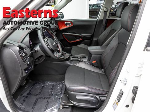 Used 2023 Kia Soul GT-Line FWD image 14