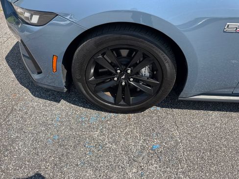 Used 2024 Ford Mustang GT RWD image 11