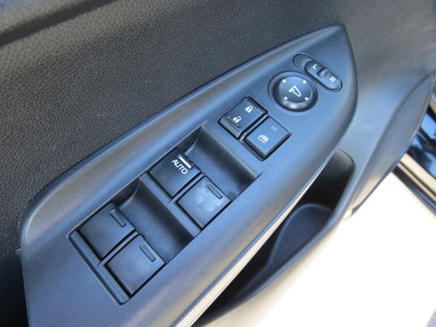 Used 2015 Honda Fit EX-L image 30