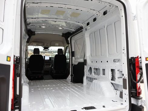 New 2026 Ford Transit 150 148 Medium Roof AWD image 16