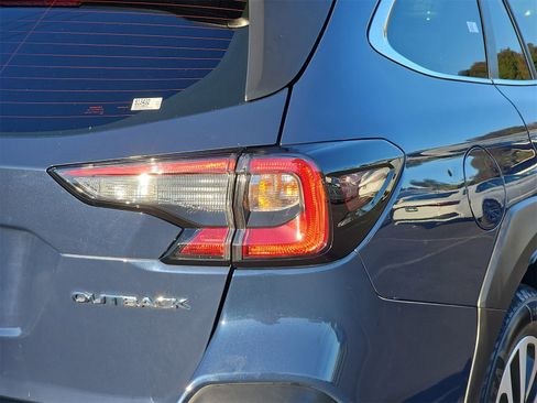Certified 2024 Subaru Outback 2.5i image 36