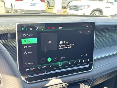 New 2026 Volkswagen Tiguan SE R-Line FWD image 18