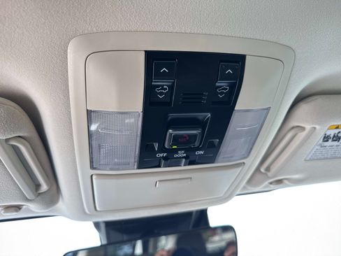 Certified 2023 Lexus GX 460 Premium AWD/4WD image 27