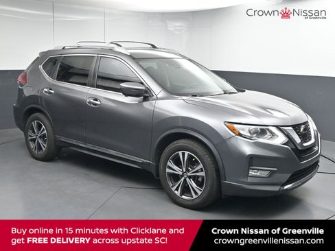 Used 2018 Nissan Rogue SL image 1